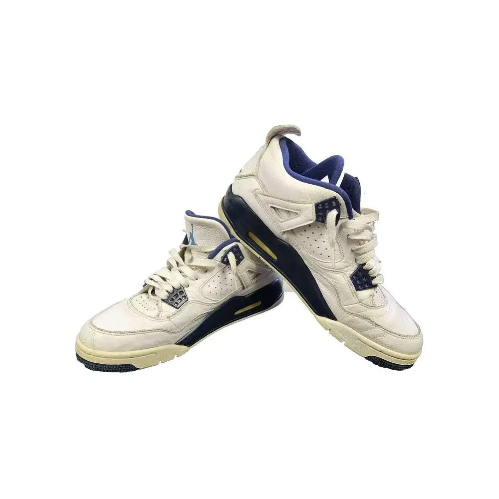 Size 9.5 - Air Jordan‎ 4 Retro LS Columbia